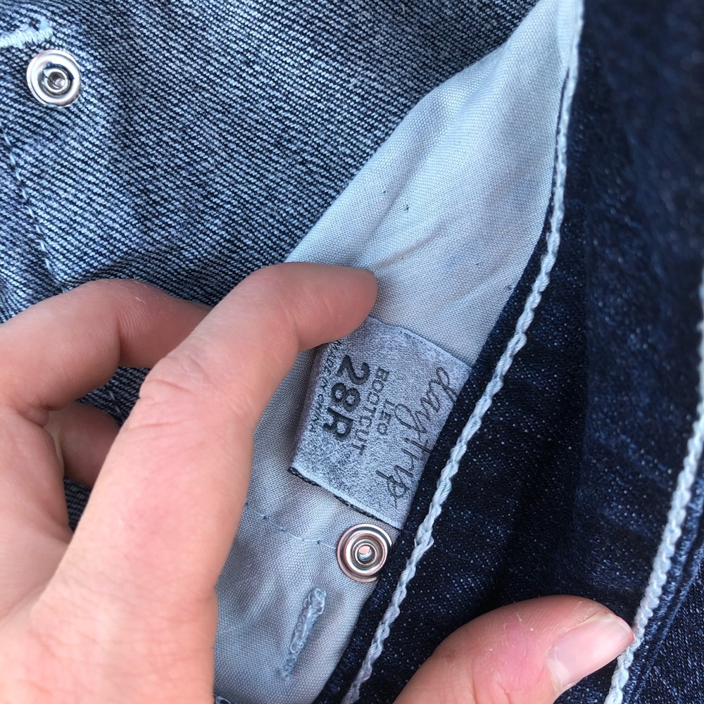 Jeans - Picture 2 of 3